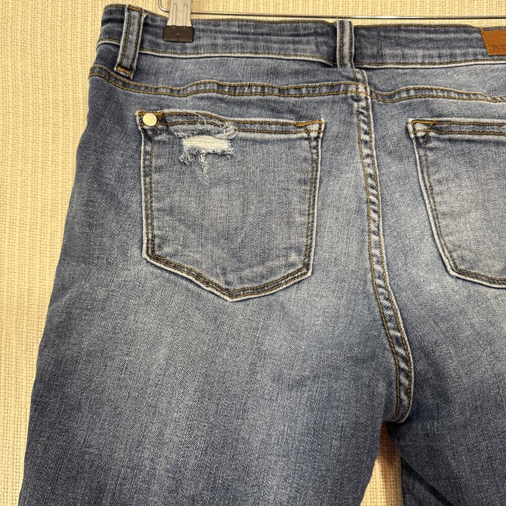 Judy Blue Denim Shorts Womens Large Distressed Raw Hem Stretch Mid Rise - Picture 8 of 10